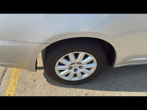 Used 2008 Chrysler Sebring LX image 26