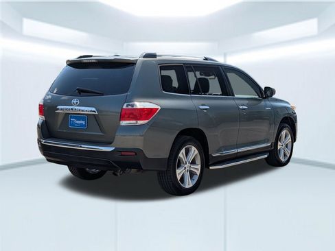 Used 2013 Toyota Highlander Limited FWD image 6