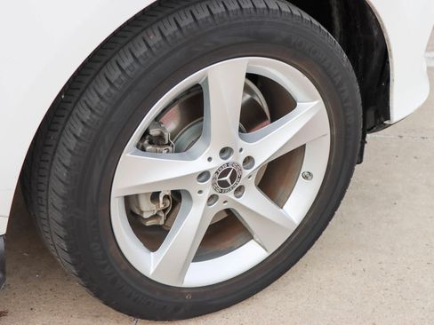 Used 2018 Mercedes-Benz GLE 350 w/ Premium 1 Package image 9