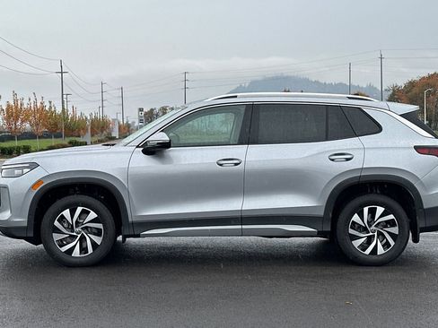 New 2026 Volkswagen Tiguan S AWD/4WD image 6