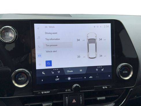 Used 2024 Lexus NX 250 FWD image 33