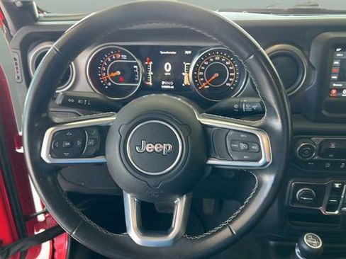 Used 2020 Jeep Gladiator Sport w/ Technology Group AWD/4WD image 20