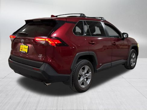 Certified 2025 Toyota RAV4 LE AWD/4WD image 6