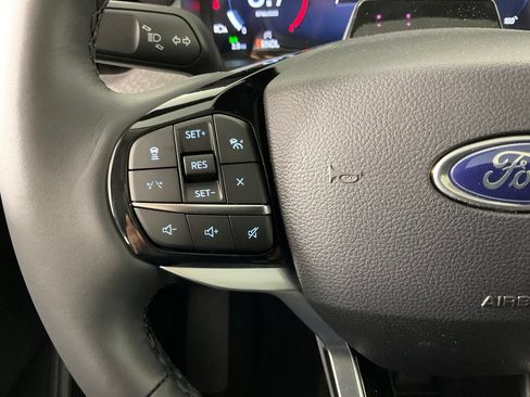 New 2026 Ford Explorer Platinum w/ LUX Leather Package AWD/4WD image 25
