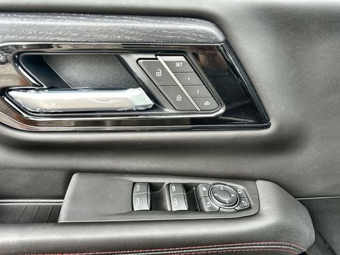 New 2026 GMC Yukon XL AT4 Ultimate AWD/4WD image 22