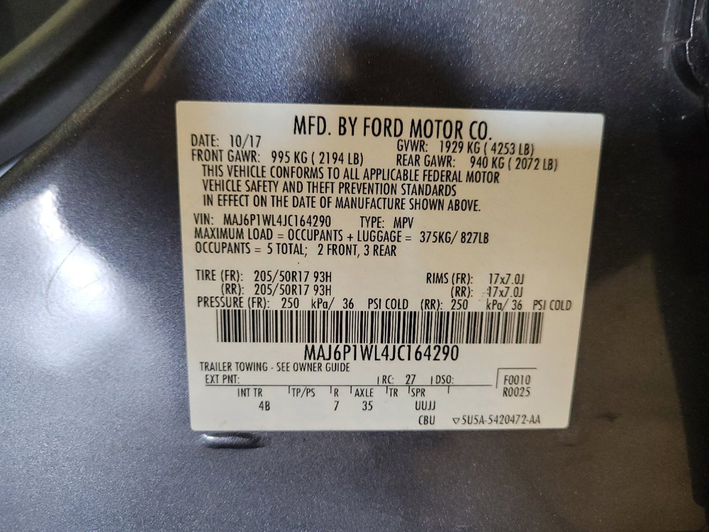 Used 2018 Ford EcoSport Titanium w/ Titanium Cold Weather Package AWD/4WD image 33