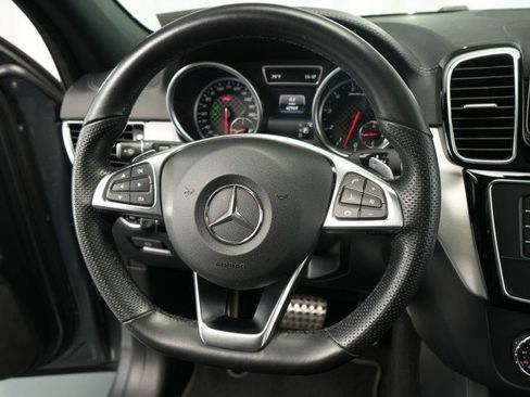 Used 2019 Mercedes-Benz GLE 43 AMG 4MATIC image 37