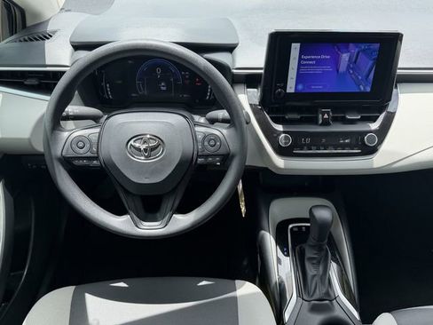 Certified 2026 Toyota Corolla LE FWD image 10