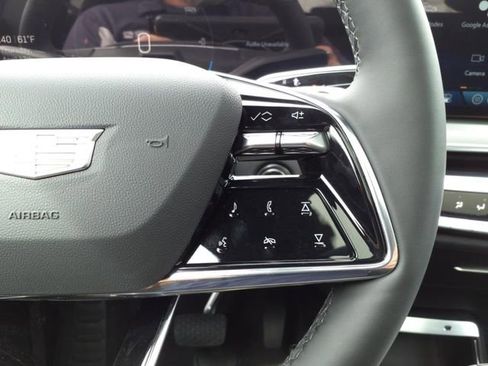 New 2025 Cadillac Lyriq Luxury image 35