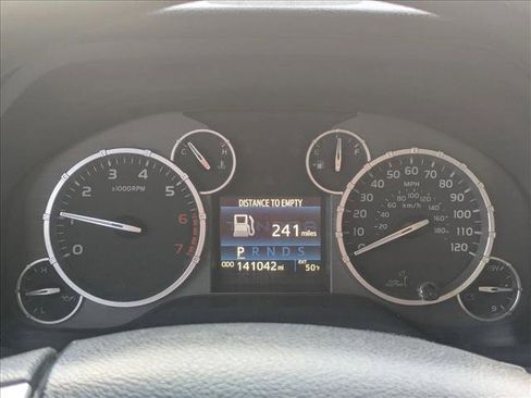 Used 2017 Toyota Tundra SR5 image 10