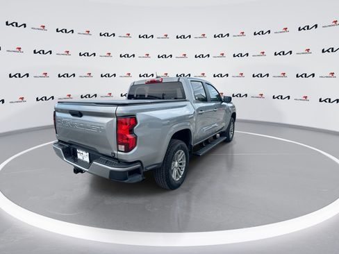 Used 2024 Chevrolet Colorado LT RWD image 8