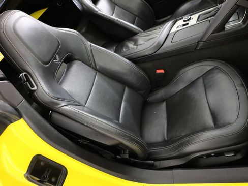 Used 2015 Chevrolet Corvette Stingray Coupe w/ 2LT Preferred Equipment Group image 11