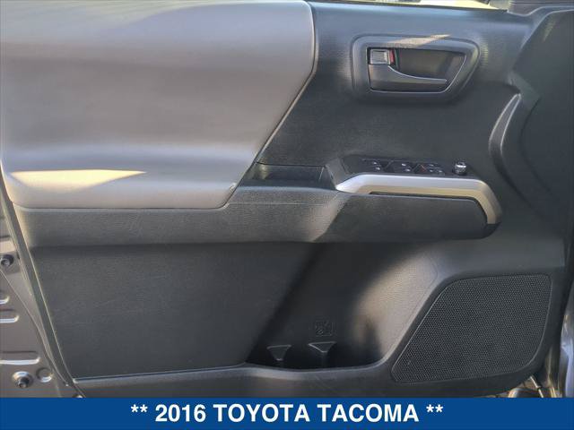 Used 2016 Toyota Tacoma SR5 w/ SR5 Appearance Package (SN) RWD image 10
