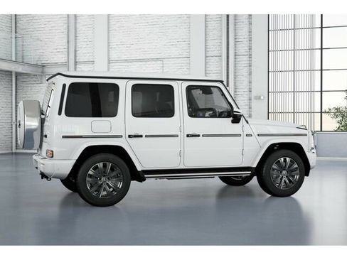New 2026 Mercedes-Benz G 550 image 19