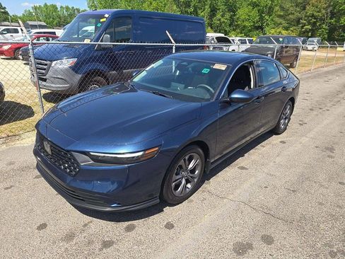 Used 2024 Honda Accord EX image 2