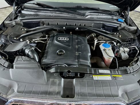 Used 2017 Audi Q5 2.0T Premium AWD/4WD image 33