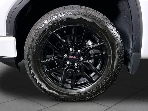 Used 2025 GMC Sierra 1500 Elevation w/ Elevation Premium Package AWD/4WD image 21