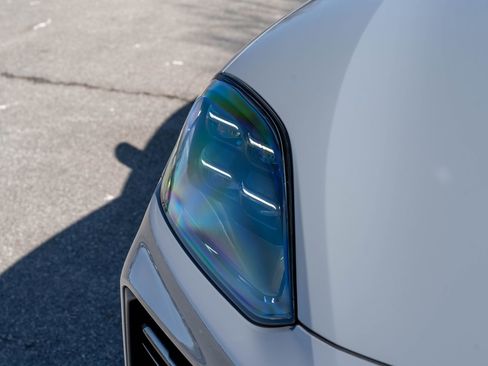 Certified 2024 Porsche Cayenne Turbo GT image 19