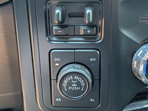 Used 2023 Ford F150 Raptor AWD/4WD image 25