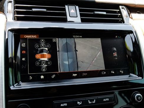 Used 2019 Land Rover Discovery HSE Luxury AWD/4WD image 30