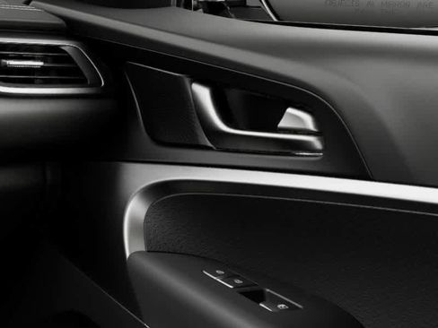 New 2026 Genesis G70 2.5T image 23