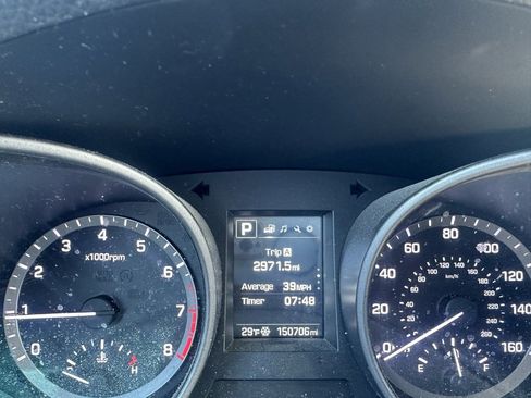 Used 2017 Hyundai Santa Fe Sport image 13