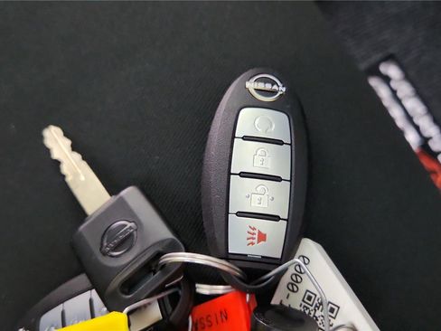 Certified 2026 Nissan Frontier PRO-4X w/ Pro-4x Convenience Package image 33