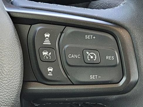 Certified 2026 Jeep Wrangler Unlimited Sport AWD/4WD image 34