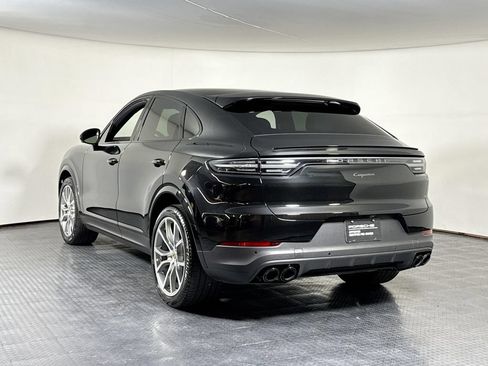 Certified 2023 Porsche Cayenne Platinum Edition AWD/4WD image 3