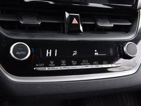 Used 2024 Toyota Corolla LE image 14