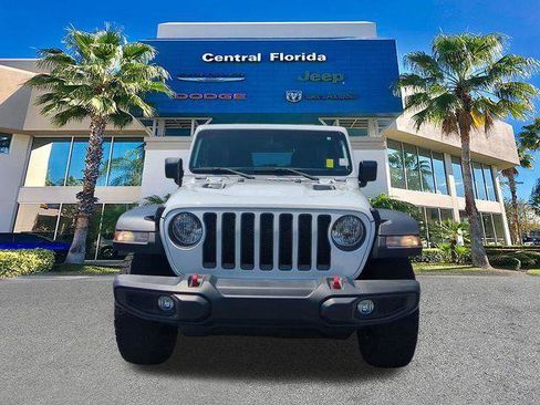 Certified 2022 Jeep Wrangler Unlimited Rubicon AWD/4WD image 3