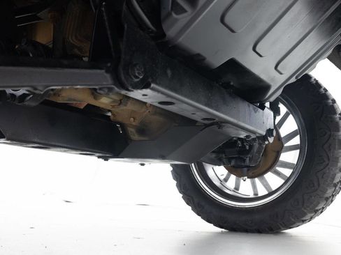 Used 2014 GMC Sierra 1500 SLE w/ SLE Value Package image 24