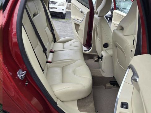 Used 2015 Volvo XC60 T6 Premier Plus image 18