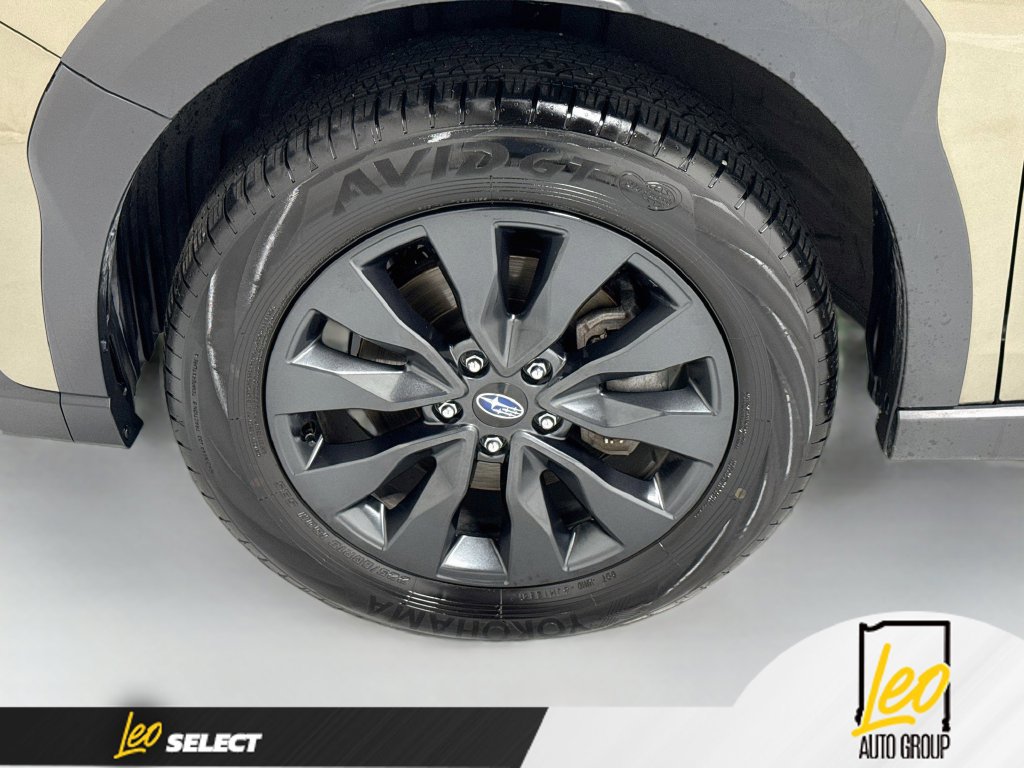 Used 2025 Subaru Outback Onyx Edition AWD/4WD image 34