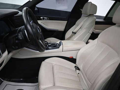 Used 2022 BMW X5 xDrive45e w/ M Sport Package image 26