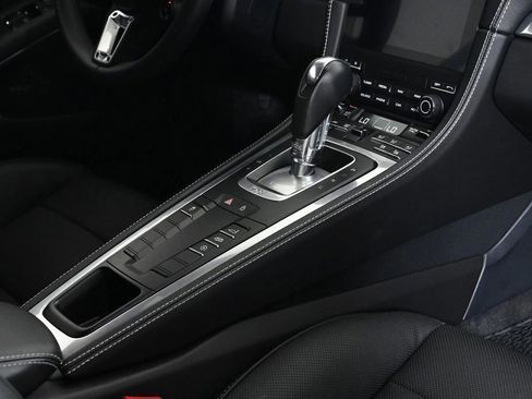 Used 2024 Porsche 718 Cayman image 16