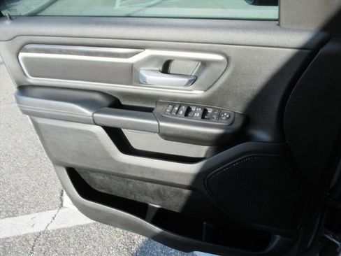 Used 2023 RAM 1500 Big Horn w/ Level 1 Safety Group image 24