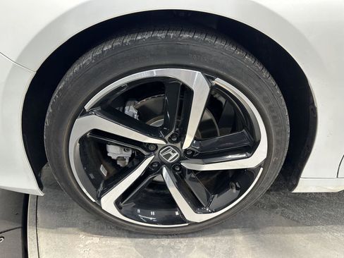 Certified 2022 Honda Accord Sport image 11