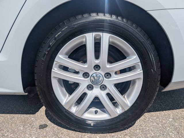 Used 2018 Volkswagen Jetta S w/ Cold Weather Package FWD image 26