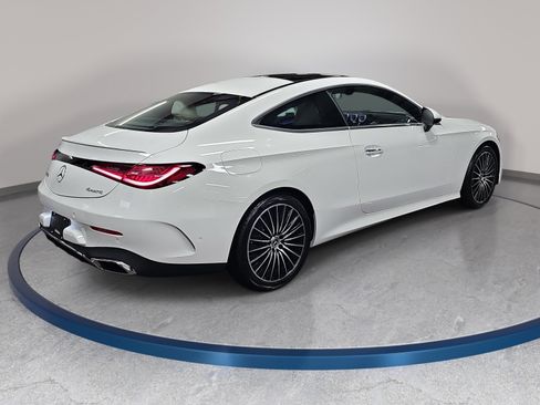 Used 2026 Mercedes-Benz CLE 300 4MATIC Coupe image 6