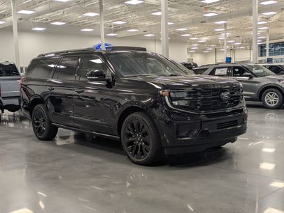 New 2025 Ford Expedition Max Platinum w/ Stealth Appearance Package