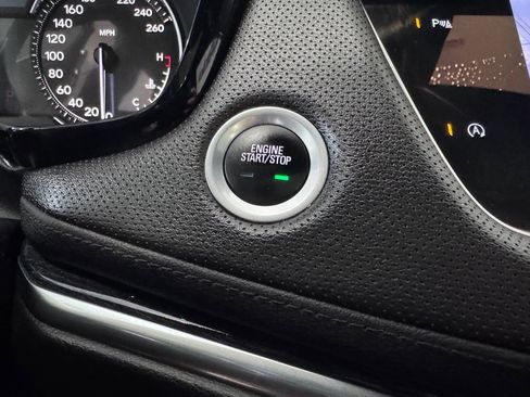 Certified 2024 Cadillac XT5 Premium Luxury image 27