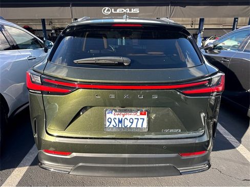 Used 2025 Lexus NX 250 250 Base image 5