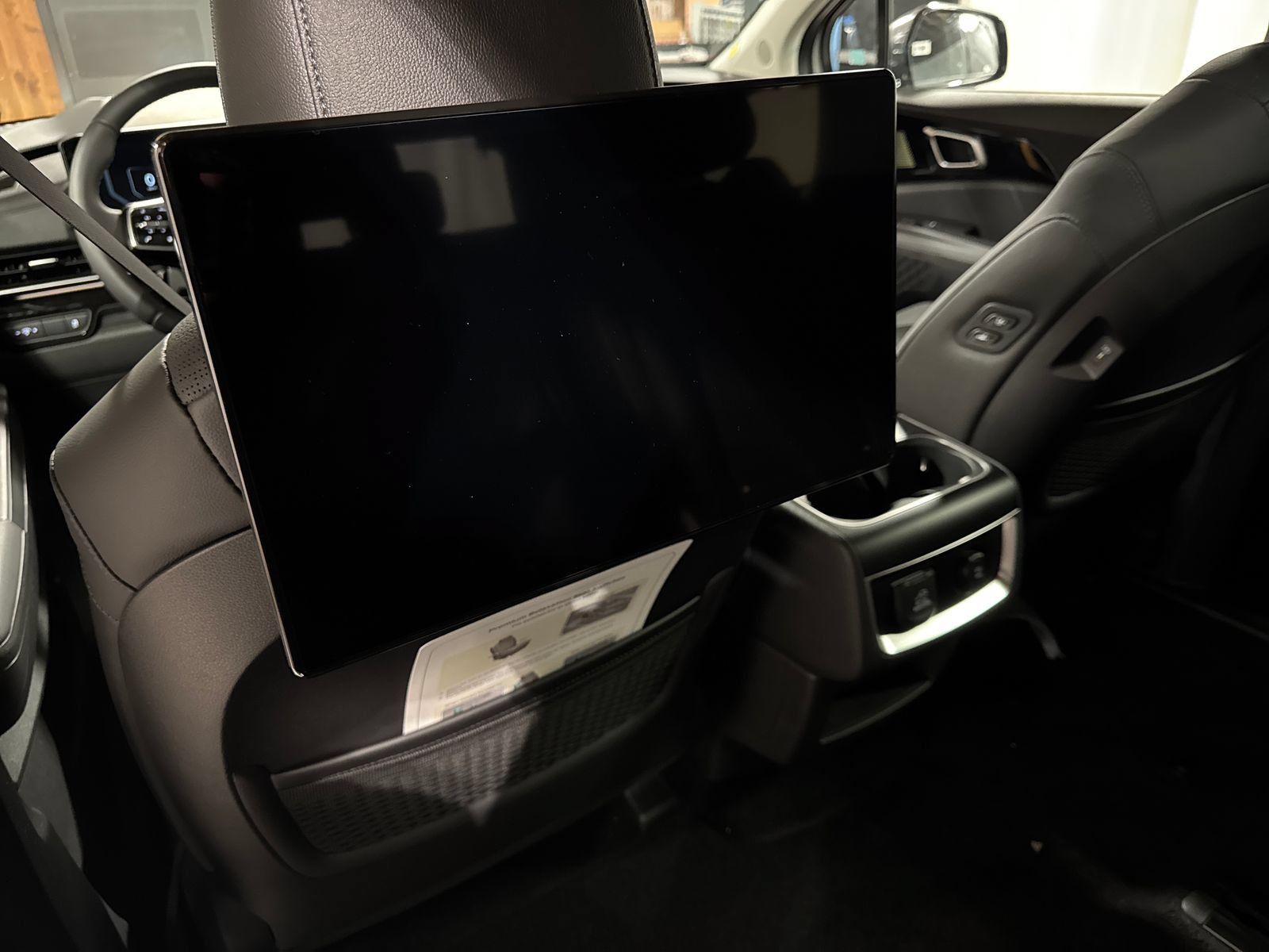 New 2026 Kia Carnival SX Prestige FWD image 24