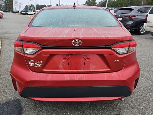 Used 2020 Toyota Corolla LE image 10