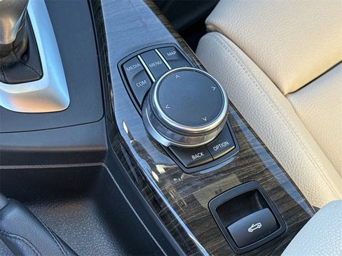 Used 2017 BMW 230i xDrive Convertible image 26