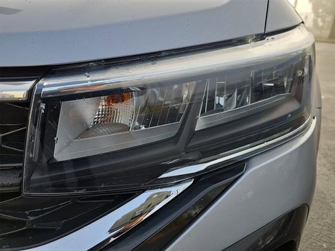 Used 2023 Volkswagen Taos S w/ IQ Drive S Package image 31