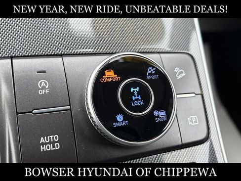 Used 2021 Hyundai Santa Fe SEL w/ Convenience Package image 17