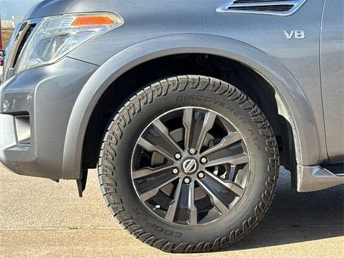 Used 2017 Nissan Armada Platinum image 6