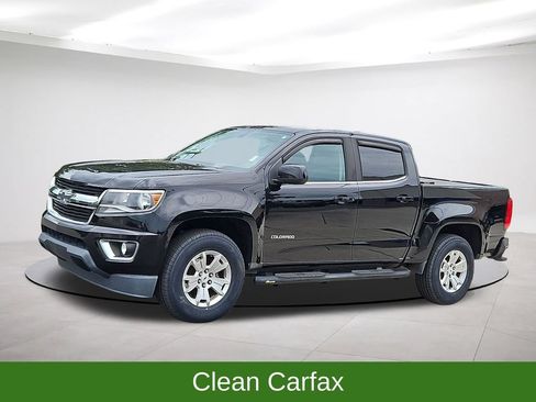 Used 2017 Chevrolet Colorado LT w/ LT Convenience Package RWD image 3